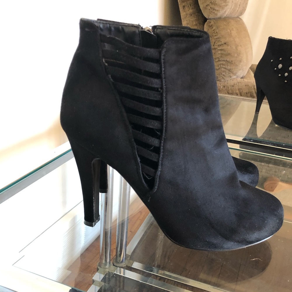 Black ankle boots